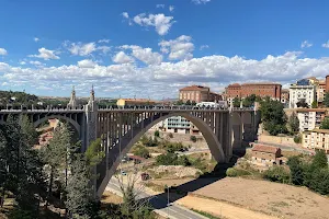 Viaducto de Fernando Hué image
