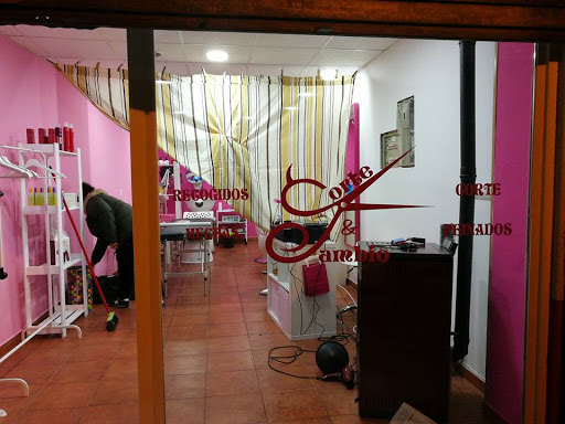 Peluquería CORTE Y CAMBIO en Medina del Campo, Valladolid