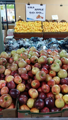 Produce Market «Golden Farm Market», reviews and photos, 6902 U.S. 9, Howell, NJ 07731, USA