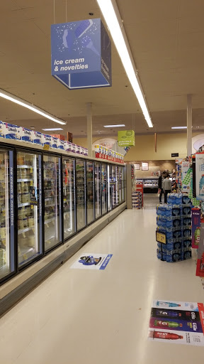Grocery Store «Safeway», reviews and photos, 6911 Coal Creek Pkwy SE, Newcastle, WA 98059, USA
