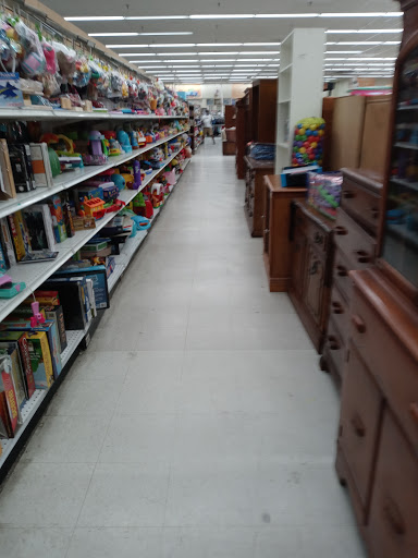 Thrift Store «B-thrifty - The Super Thrift Store», reviews and photos, 13412 Jefferson Davis Hwy, Woodbridge, VA 22191, USA