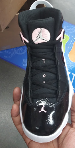 Shoe Store «WSS», reviews and photos, 1036 E Southern Ave, Mesa, AZ 85204, USA