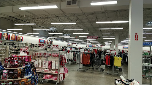 Clothing Store «Burlington Coat Factory», reviews and photos, 290 Turnpike Rd #10, Westborough, MA 01581, USA