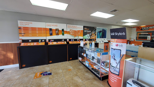 Telecommunications Service Provider «Boost Mobile Store by JM Cell LLC», reviews and photos, 105 S Federal Hwy #4, Dania Beach, FL 33004, USA
