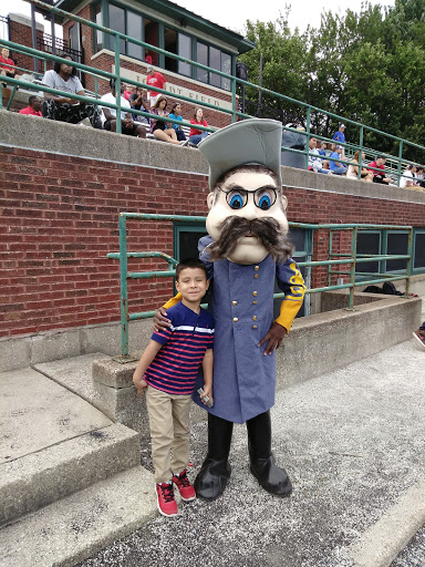 Park «Winnemac Park», reviews and photos, 5100 N Leavitt St, Chicago, IL 60625, USA