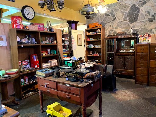 Antique Store «The Estate Sale Antiques», reviews and photos, 4590 Harrison Blvd, Ogden, UT 84403, USA