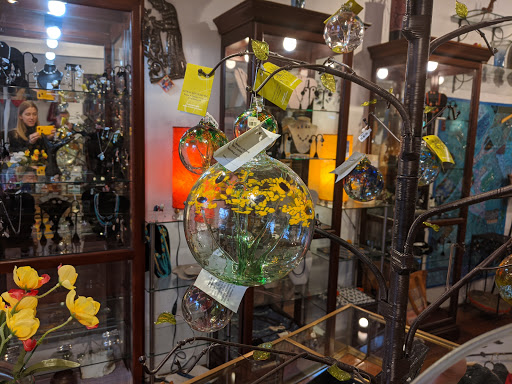Boutique «AlterNatives Fair Trade Gifts & Fine Jewelry», reviews and photos, 3320 W Cary St, Richmond, VA 23221, USA