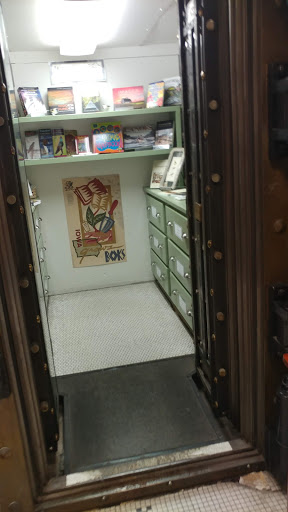 Book Store «Book Vault», reviews and photos, 105 S Market St, Oskaloosa, IA 52577, USA