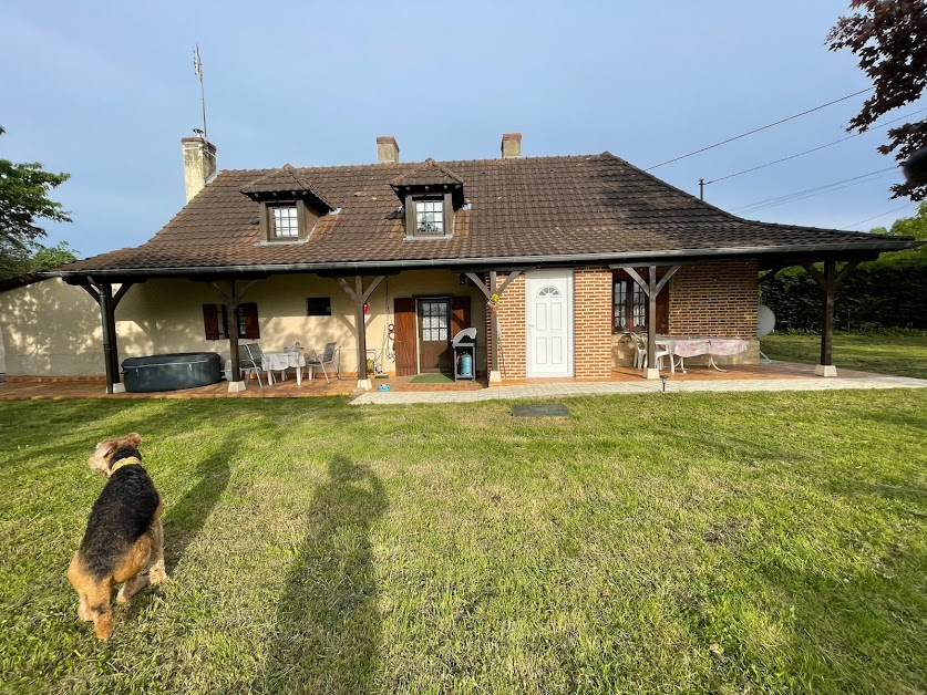 Moni's Cottage à La Chapelle-Naude (Saône-et-Loire 71)