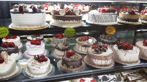 Grocery Store «Village Fresh Market», reviews and photos, 350 Lake Marian Rd, Carpentersville, IL 60110, USA