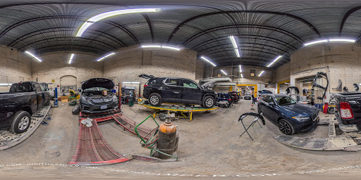 Auto Body Shop «Kings County Auto Body», reviews and photos, 168 Walworth St, Brooklyn, NY 11205, USA