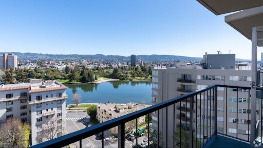 Lake Park Senior Living