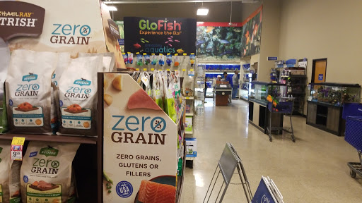Pet Supply Store «PetSmart», reviews and photos, 12483 Limonite Ave, Mira Loma, CA 91752, USA
