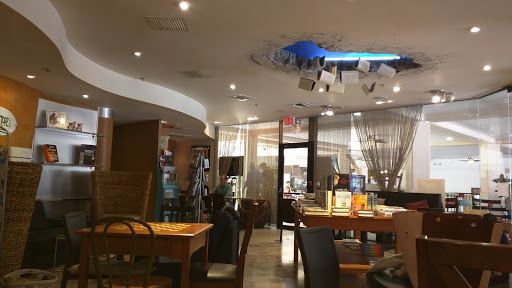 Book Store «The Bookstore in the Grove», reviews and photos, 3390 Mary St, Miami, FL 33133, USA