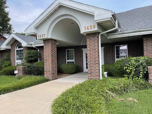 1439 E Primrose St, Springfield, MO 65804, USA