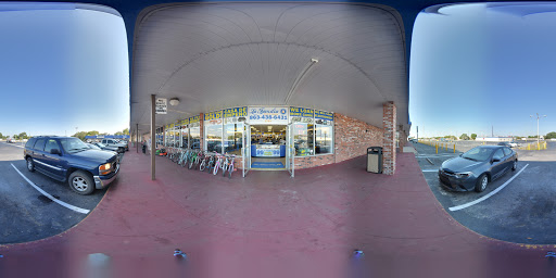 Pawn Shop «La Familia Pawn and Jewelry», reviews and photos, 1707 E Hinson Ave, Haines City, FL 33844, USA