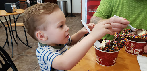 Ice Cream Shop «Cold Stone Creamery», reviews and photos, 836 Eden Way N #141, Chesapeake, VA 23320, USA