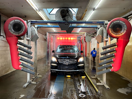 Skyway Car Wash en Newark