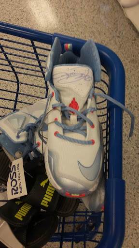 Clothing Store «Ross Dress for Less», reviews and photos, 5901 Wesley Grove Blvd, Wesley Chapel, FL 33544, USA