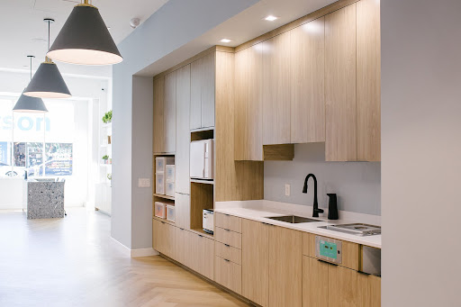 Pearline Dental: Cosmetic and Implant Dentists Photo