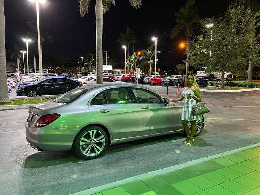 Used Car Dealer «Haims Motors», reviews and photos, 2000 N State Rd 7, Lauderdale Lakes, FL 33313, USA
