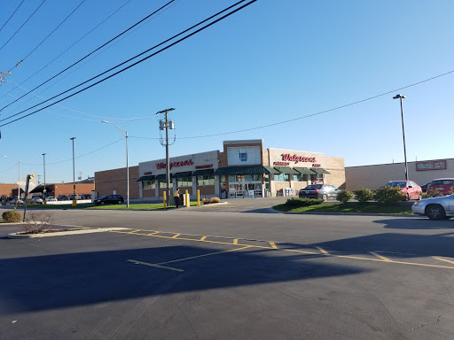 Drug Store «Walgreens», reviews and photos, 1445 W North Ave, Melrose Park, IL 60160, USA