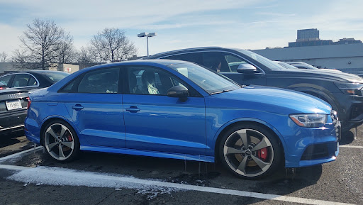 Auto Body Shop «Tysons Corner Collision Center», reviews and photos, 8604 Leesburg Pike, Vienna, VA 22182, USA