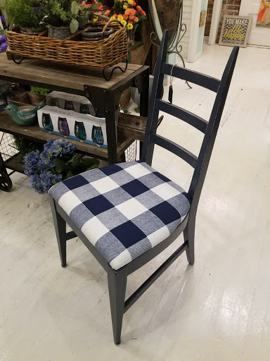 Antique Store «A Corner Cottage», reviews and photos, 895 Conner St, Noblesville, IN 46060, USA