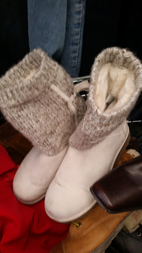 Thrift Store «Park Avenue Thrift», reviews and photos, 1021 Jesse Jewell Pkwy, Gainesville, GA 30501, USA