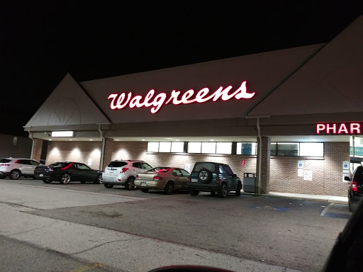 Walgreens, 4098 Edgmont Ave, Brookhaven, PA 19015, USA, 