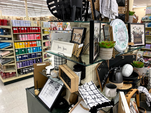 Craft Store «Hobby Lobby», reviews and photos, 401 Englewood Pkwy, Englewood, CO 80110, USA