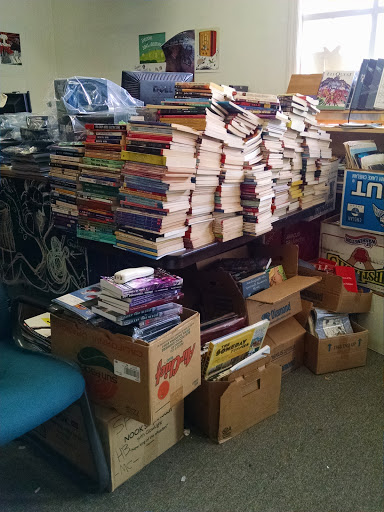 Book Store «Between Books», reviews and photos, 3203 Philadelphia Pike, Claymont, DE 19703, USA