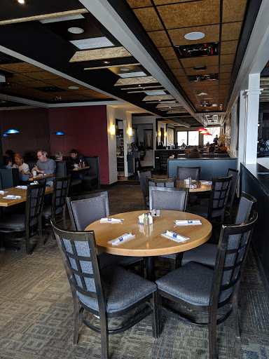 Dal's Restaurant & Lounge