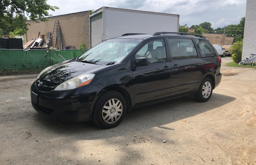 Motor Vehicle Dealer «Gordon Motor Cars LLC», reviews and photos, 510 Lancaster Ave, Malvern, PA 19355, USA