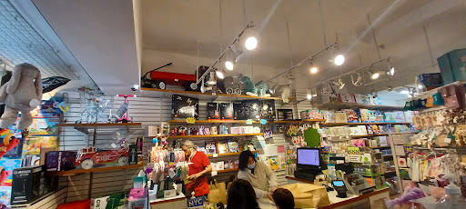 Toy Store «Mary Arnold Toys», reviews and photos, 1178 Lexington Ave, New York, NY 10028, USA