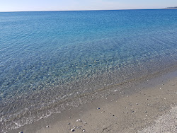 Photo de Spiaggia Cafarone partiellement zone de villégiature