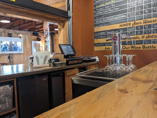 Brewery «Miner Brewing Company», reviews and photos