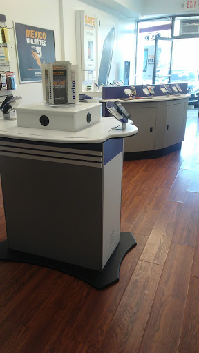 Cell Phone Store «MetroPCS Authorized Dealer», reviews and photos, 1333 St George Ave, Colonia, NJ 07067, USA
