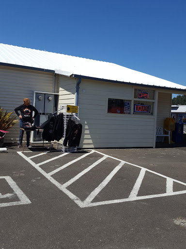 Liquor Store «101 Liquor», reviews and photos, 4787 US-101, Lincoln City, OR 97367, USA