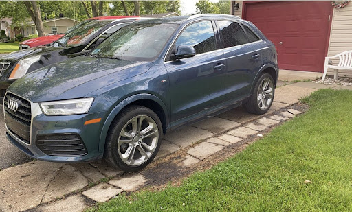 Used Car Dealer «Conway Imports Auto Sales», reviews and photos, 615 E Lake St, Streamwood, IL 60107, USA