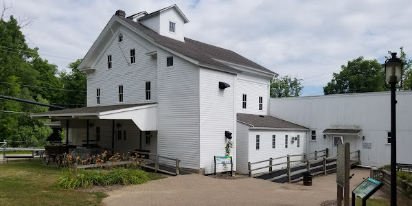 Wolcott Mill Metropark Historic Center