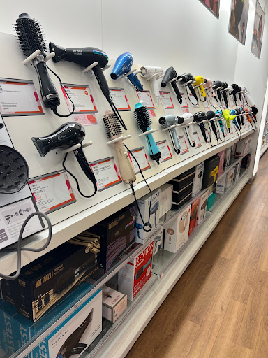 Hair Salon «Ulta Beauty», reviews and photos, 1606 Village Market Blvd SE #130, Leesburg, VA 20175, USA