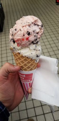 Gas Station «United Dairy Farmers», reviews and photos, 520 E Main St, Circleville, OH 43113, USA