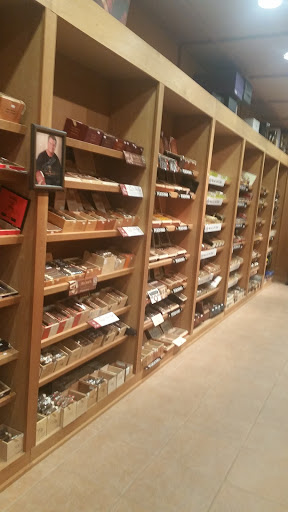 Tobacco Shop «Don Juan Cigar Co», reviews and photos, 7539 Corporate Blvd # 170, Baton Rouge, LA 70809, USA