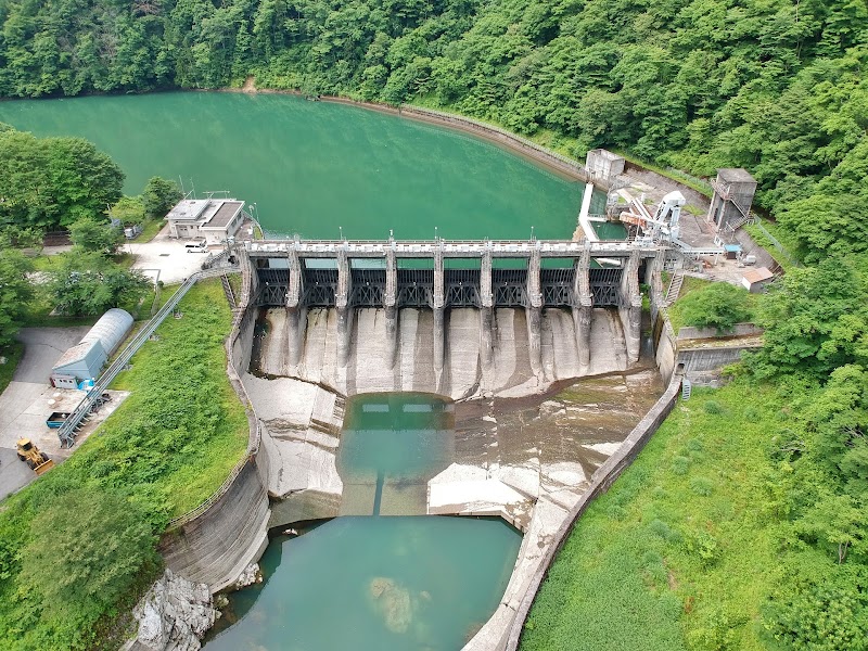 角川ダム