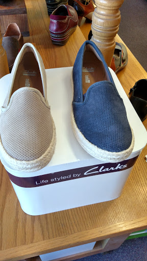 Shoe Store «Pegasus Comfort Footwear», reviews and photos, 27 N Chestnut St, New Paltz, NY 12561, USA