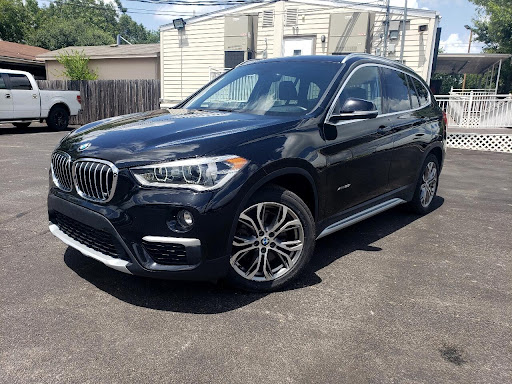 Used Car Dealer «Max Auto Sales, Inc.», reviews and photos, 121 Sherwood Dr, San Antonio, TX 78201, USA