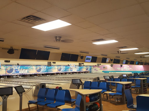 Bowling Alley «Classic Bowling Lanes», reviews and photos, 1421 N Willis Dr, Bloomington, IN 47404, USA