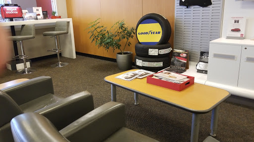 Nissan Dealer «Nissan of Stockton», reviews and photos, 3077 E Hammer Ln, Stockton, CA 95212, USA