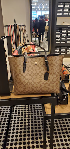 Store «Coach», reviews and photos, 2950 I-20, Grand Prairie, TX 75052, USA